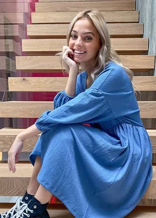 Фактурное свободное oversized-платье миди голубого цвета ASOS DESIGN Petite-Синий