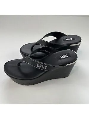 DKNY Женские черные 2-дюймовые босоножки Trina на танкетке с круглым носком без шнуровки и ремешков на платформе 2 дюйма 10