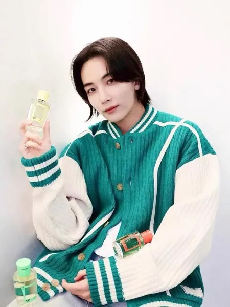 Seventeen JEONGHAN Зеленый жакет в том же стиле вязаный Свободный кардиган в стиле кардиган в Корейском стиле, новинка 2023, корейские высококачественные пальто, куртка