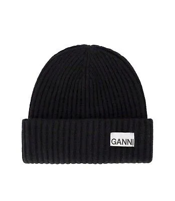 Черная шапка в рубчик большого размера Ganni для женщин