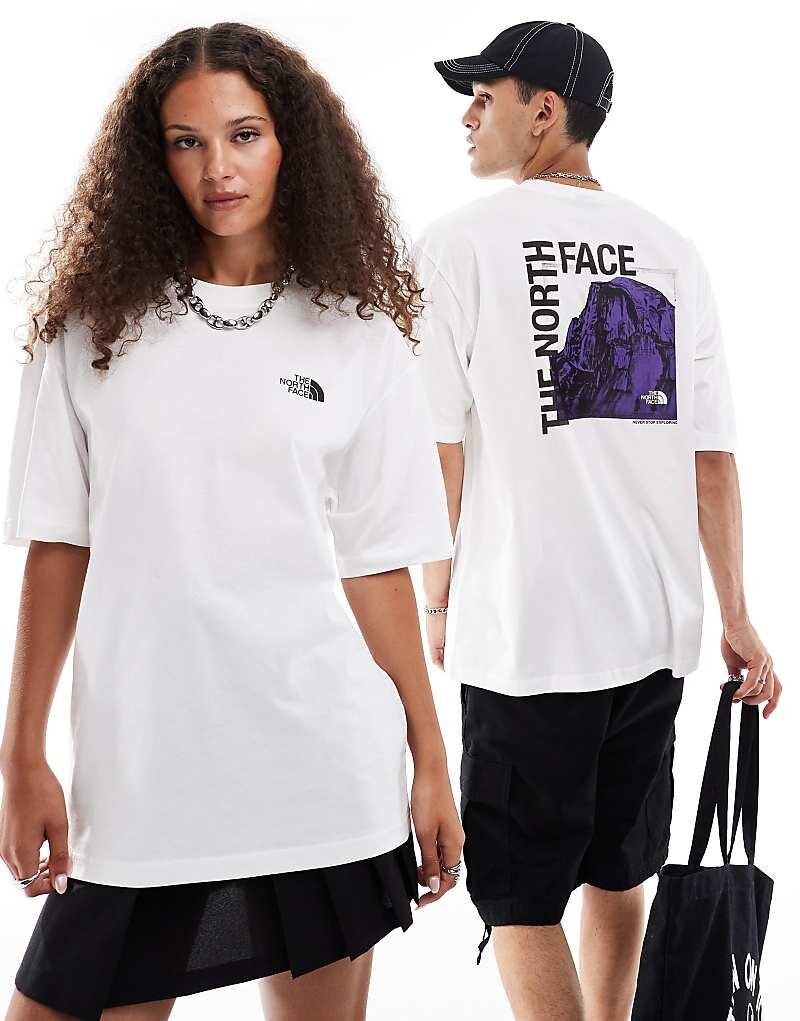 Футболка Oversize The North Face Half Dome цвета Wei = f mit R \ u00fcckenprint