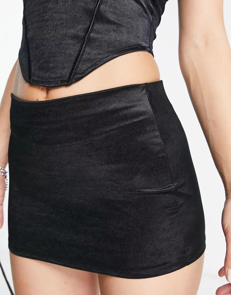 ASYOU – Короткая мини-юбка из эластичного атласа черного цвета