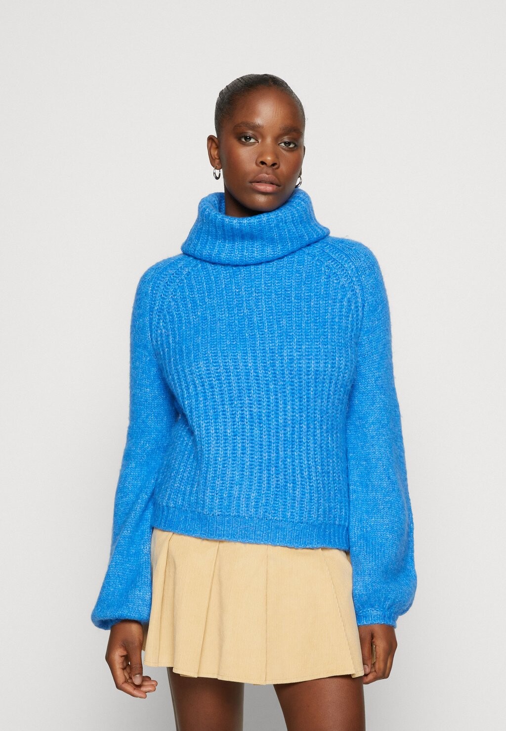 Джемпер ONLY Onlscala Rollneck, супер соник