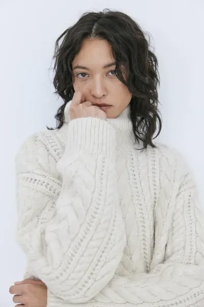 Свитер крупной вязки с низким воротником-поло  H&M, белый