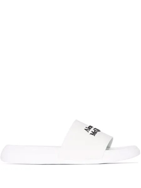 Alexander McQueen шлепанцы с тисненым логотипом