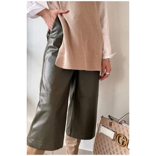 Капри из экокожи Ennergiia AW23-L04 Хаки 42
