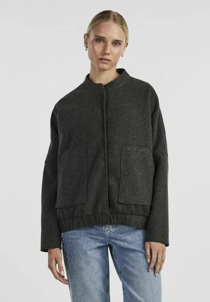 Бомбер Chaquetas Pieces КУРТКА PCAUGUSTA, цвет dark grey melange