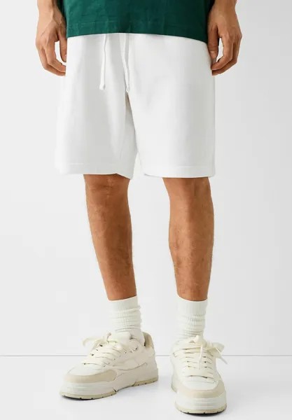 Спортивные шорты BERMUDA Bershka, цвет white