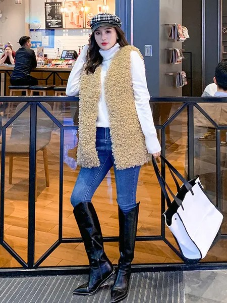 Milanoo Faux Fur Coats Sleeveless Casual Jewel Neck Polyester Khaki Women Coat