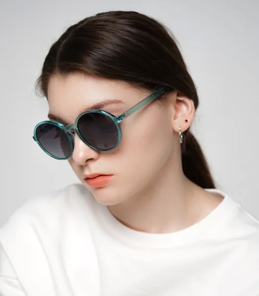 Солнцезащитные очки SARAGHINA