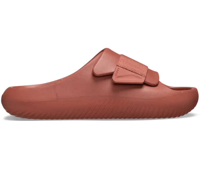 Шлепанцы Mellow Luxe Recovery Crocs мужские, цвет Spice