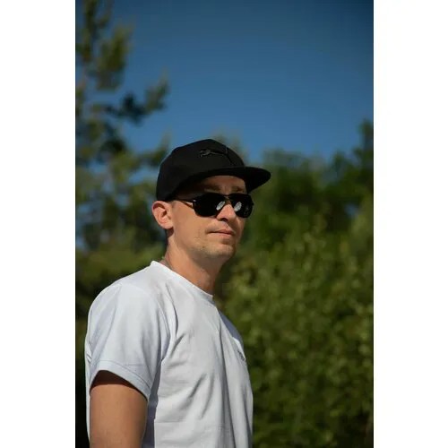 Бейсболка Snapback
