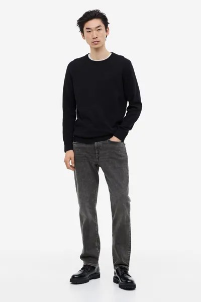 Прямые джинсы стандартного кроя H&M