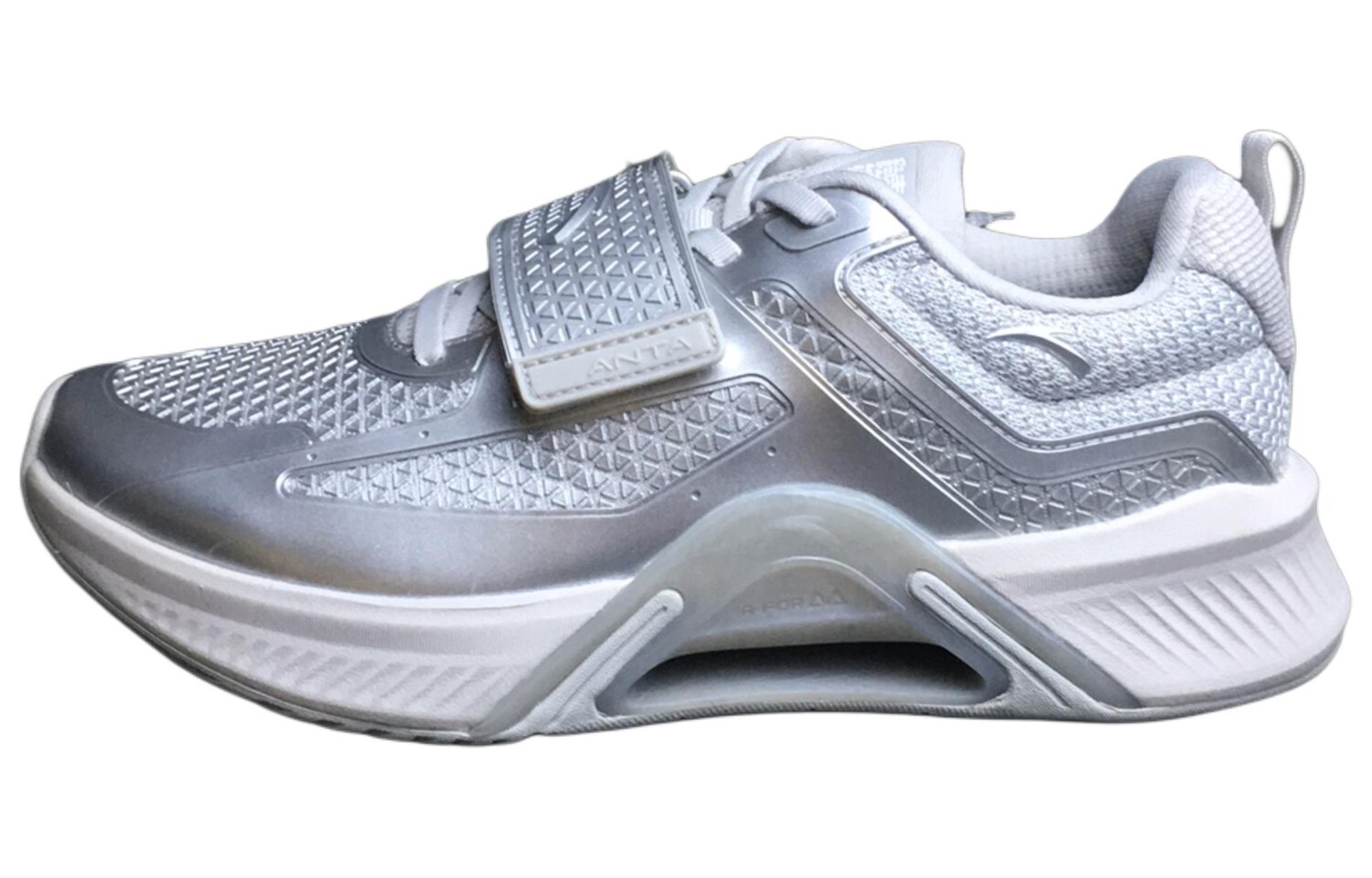 Кроссовки ANTA Training Shoes Men Low-top Silver, серебряный
