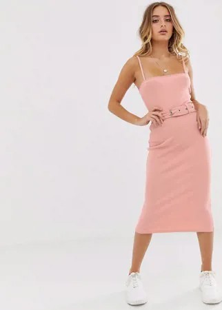 Платье миди персикового цвета в рубчик с поясом Missguided-Розовый