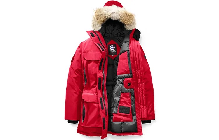 Женский пуховик Canada Goose