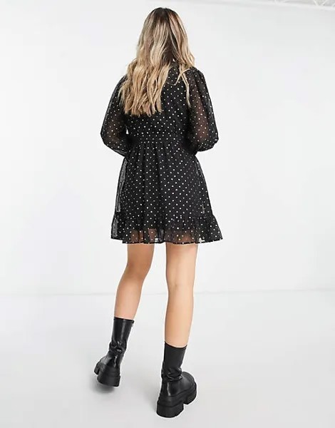 Черное шифоновое платье мини с запахом и рюшами цвета металлик Miss Selfridge