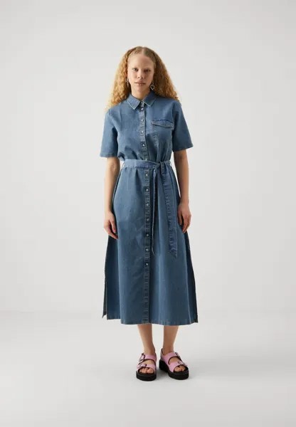 Джинсовое платье JDYTRIXIE MIDI SHIRT DRESS, цвет medium blue denim