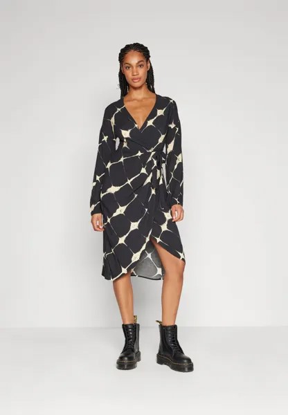 Летнее платье Vianja V-Neck Dress VILA, цвет blackaop/graphic beige