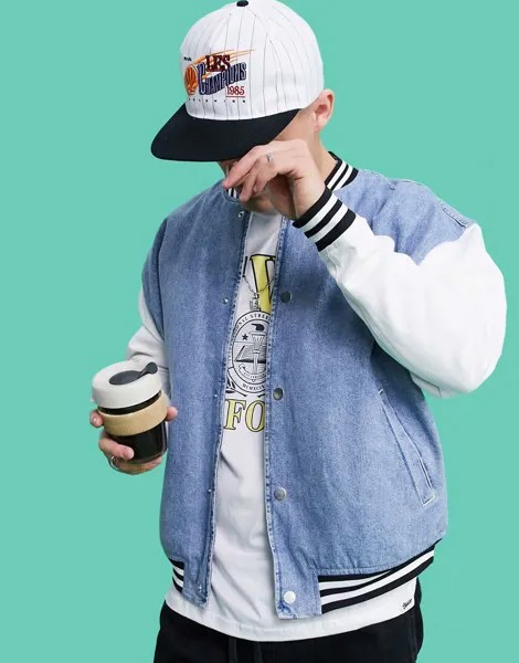 Голубой джинсовый oversized-бомбер в университетском стиле с окантовкой ASOS DESIGN