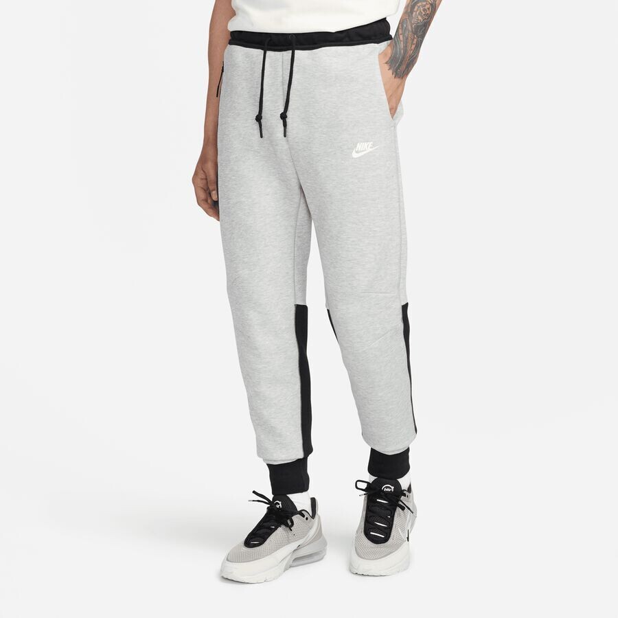 Джоггеры из технического флиса NIKE, цвет dk grey heather/black/white