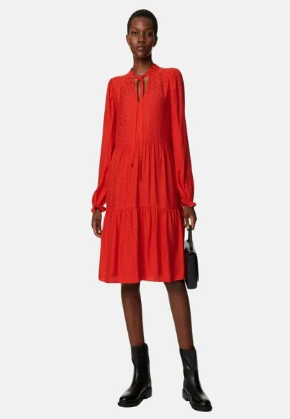 Повседневное платье KNEE LENGTH TIERED Marks & Spencer, цвет red