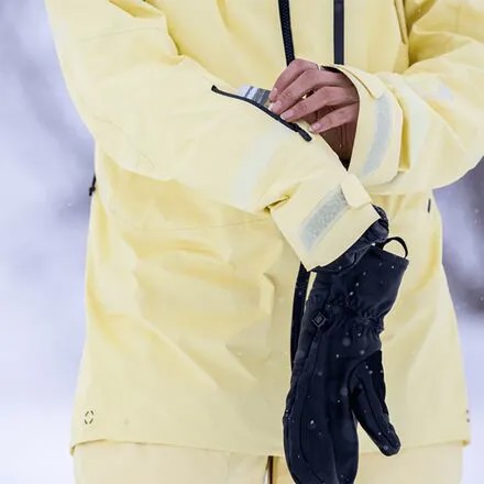 Куртка AK Tusk GORE-TEX 3L Pro женская Burton, цвет Buttermilk
