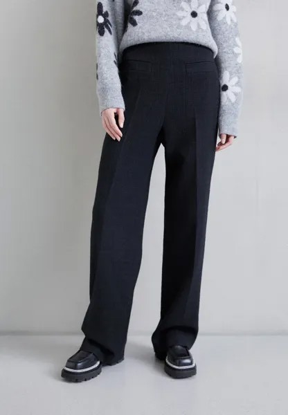 Брюки Pantalon sandro, цвет noir