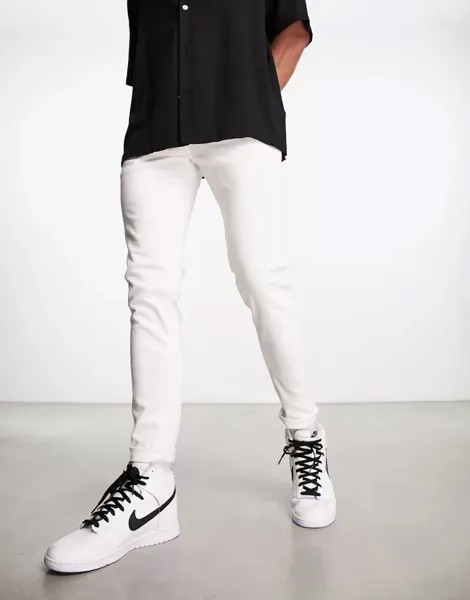Белые джинсы скинни Pull&Bear