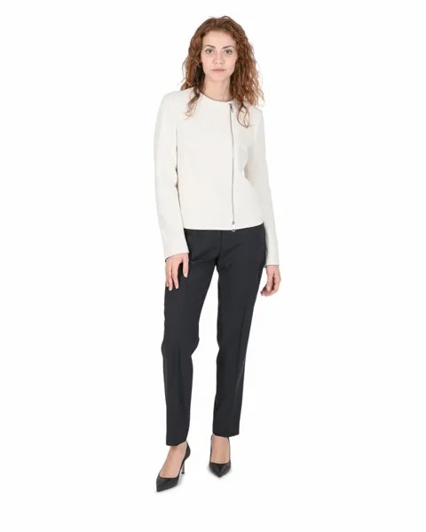 Босс у женской куртки Hugo Boss, белый