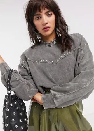Серый свитшот с заклепками Bershka