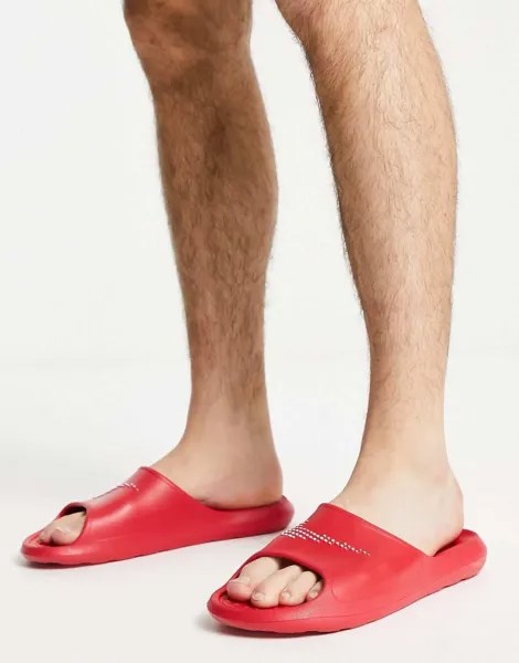 Красные шлепанцы для душа Nike Victori One