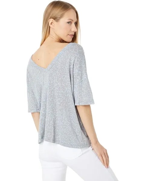 Футболка Chaser Linen Jersey Oversized Double V-Neck Tee, цвет Blue Cheetah Print