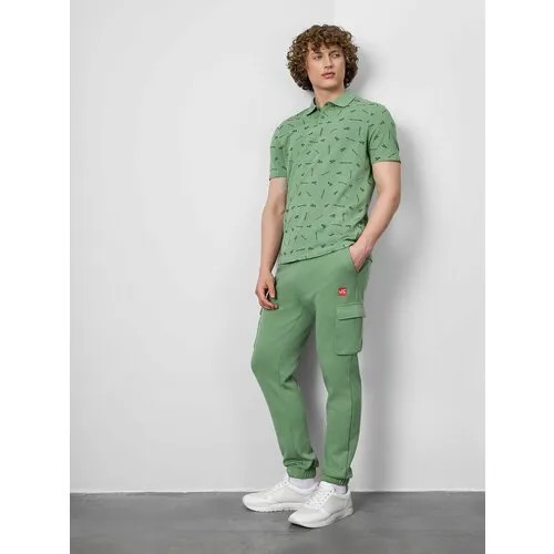 Брюки спортивные JUST CLOTHES Зелёный. Декор термологотип. Пояс резинка, шнурок. Карманы спереди 2 б/заст, боковые 2 б/заст клапан, размер M, зелёный