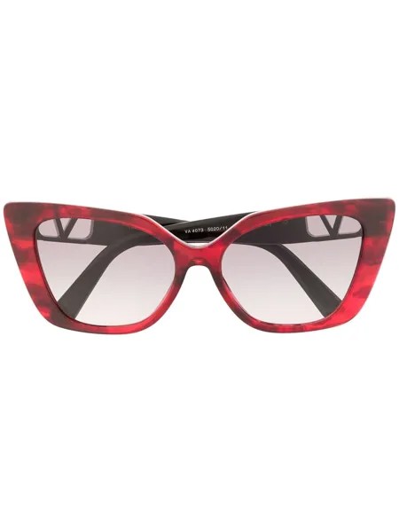 Valentino Eyewear солнцезащитные очки в оправе 'кошачий глаз' с логотипом VLogo