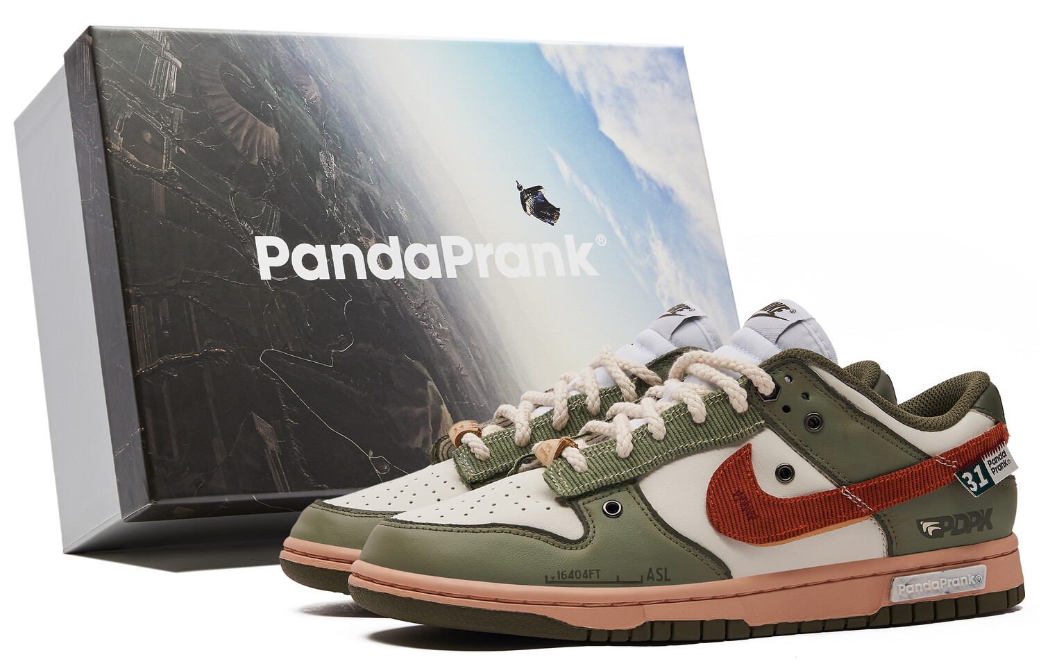 Кроссовки Nike Dunk Skateboarding Shoes Women's Low-top Orange/White/Green, зеленый