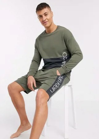 Свитшот хаки от комплекта Calvin Klein Pieced SUIT 5-Зеленый