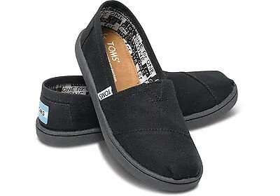 НОВЫЕ молодежные подлинные парусиновые туфли без шнуровки Toms Classics на плоской подошве