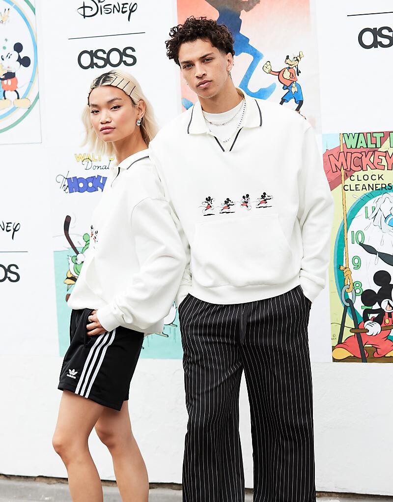 ASOS DESIGN – Disney – белая толстовка-поло унисекс оверсайз с принтом Микки Мауса