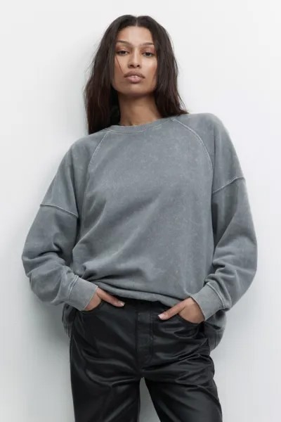 Свитшот oversize с вареным эффектом и начесом