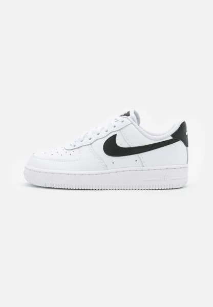 Низкие кроссовки AIR FORCE 1 '07 Nike, белый/черный