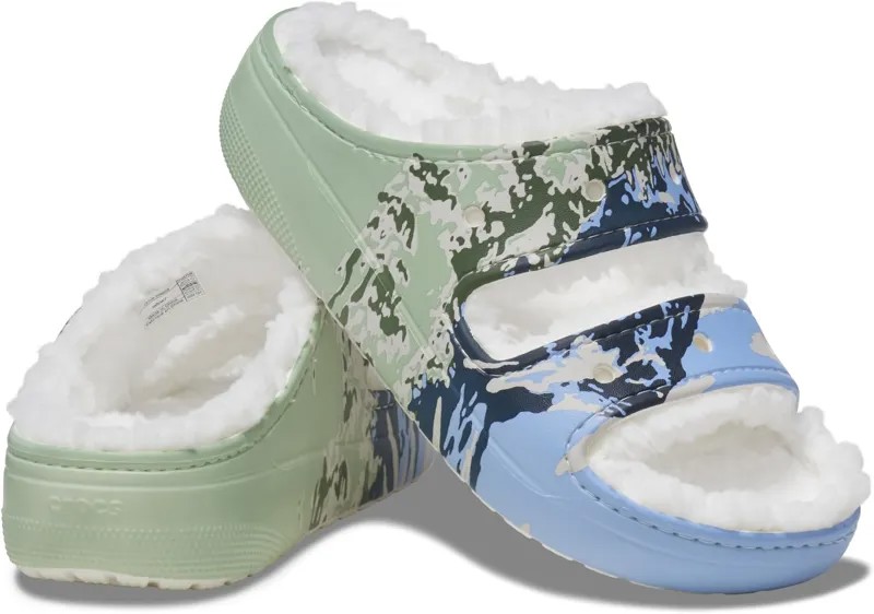 Сандалии на плоской подошве Classic Cozzzy Sandal Crocs, цвет Multi/Summit