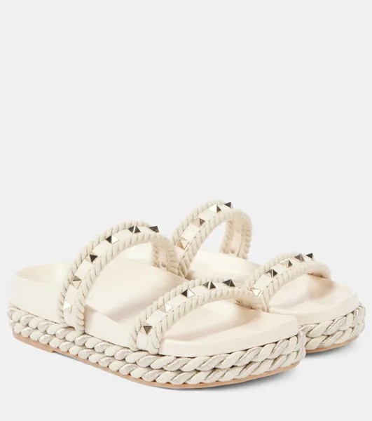 Сандалии эспадрильи из кожи Rockstud Valentino Garavani, цвет light ivory