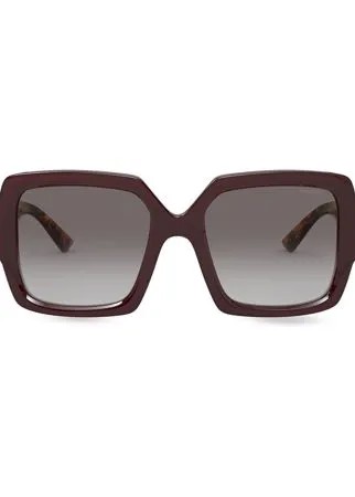 Prada Eyewear солнцезащитные очки в массивной оправе черепаховой расцветки