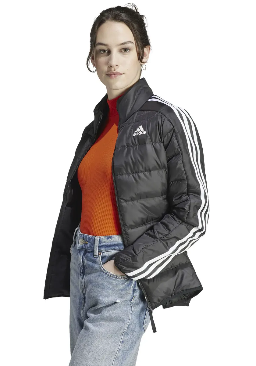 Adidas Спортивная куртка для активного отдыха 