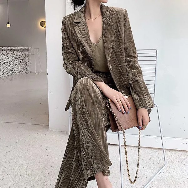 Женский костюм 2021 новый корейский золото бархат элегантный пиджак, комплект одежды из 2 предметов: модного зубчатый пальто + юбка с высокой т...