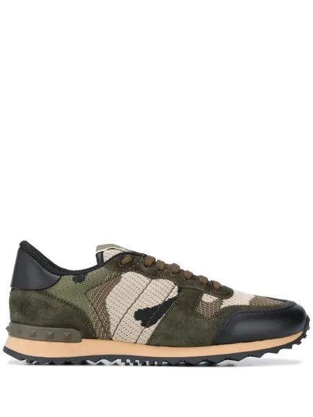 Valentino Garavani кроссовки Rockrunner с камуфляжным принтом, зеленый