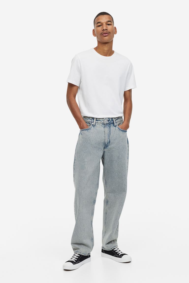 Джинсы мужские H&M 0979945024 голубые 28/30 (доставка из-за рубежа)