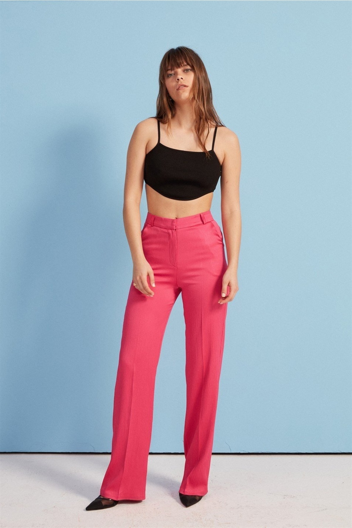 Атласные брюки прямого кроя цвета фуксии VATKALI, розовый