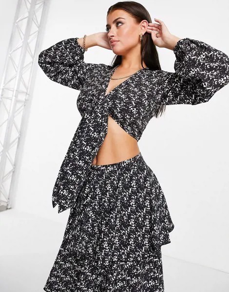 Блузка с завязками на спереди и абстрактным принтом (от комплекта) Pretty Lavish Cecile-Черный цвет